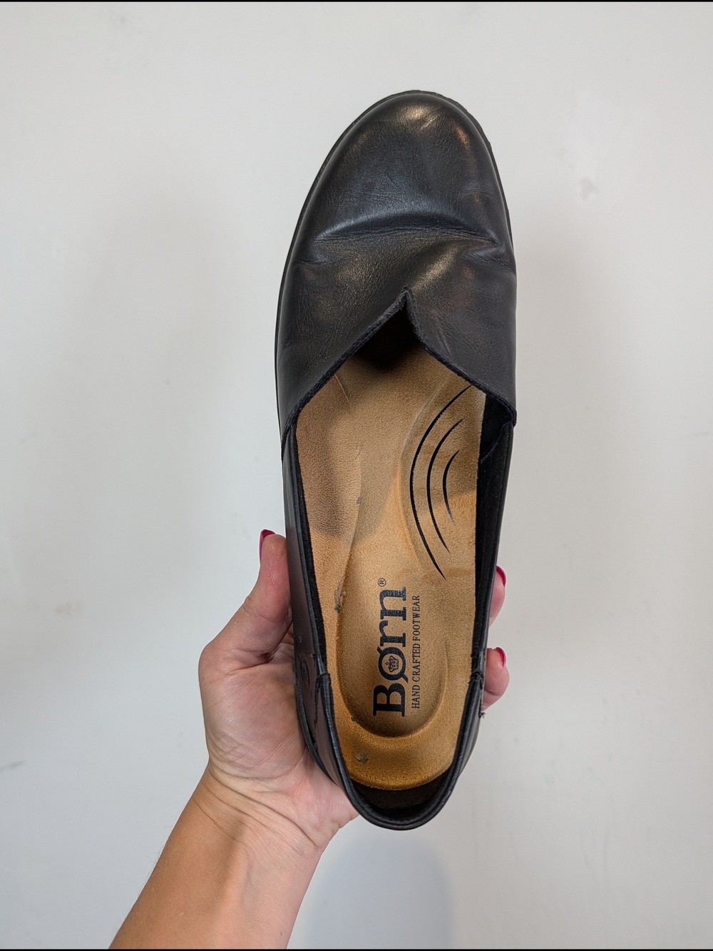 Born Women's Black Leather Slip-On Flat, Size 10